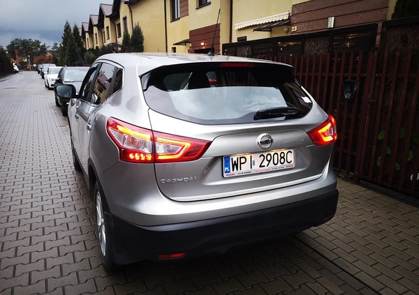 Nissan Qashqai cena 72900 przebieg: 71000, rok produkcji 2016 z Góra małe 67